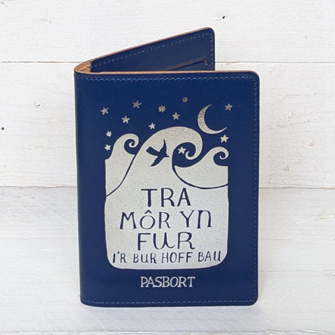 'Tra Môr yn Fur ....' Passport Cover