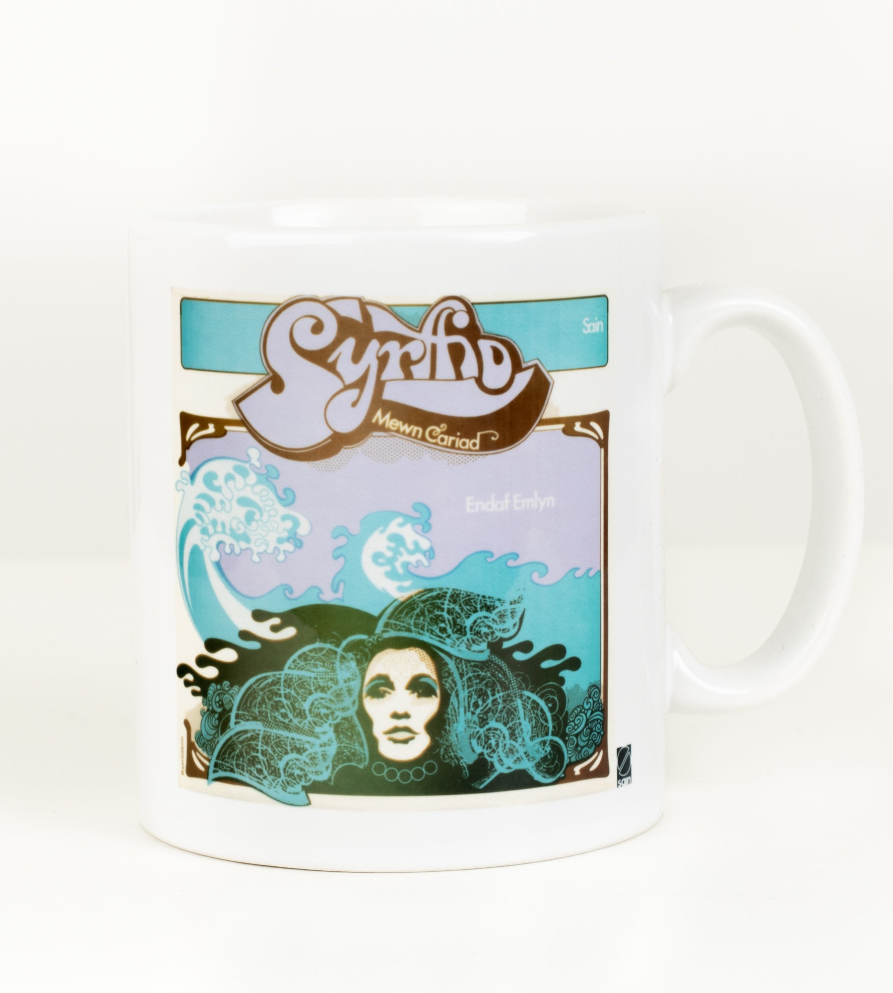 Mug - Syrffio Mewn Cariad